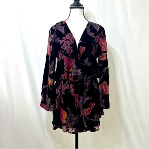 LA Hearts romper size M  W213499